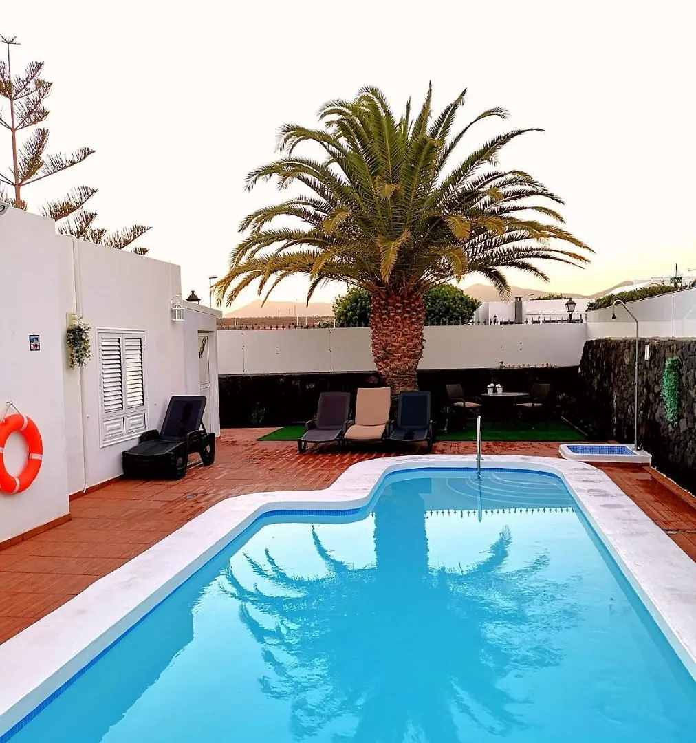 Villa Oliveira By Buenavilla Puerto del Carmen  0*, Puerto del Carmen (Lanzarote) Spain